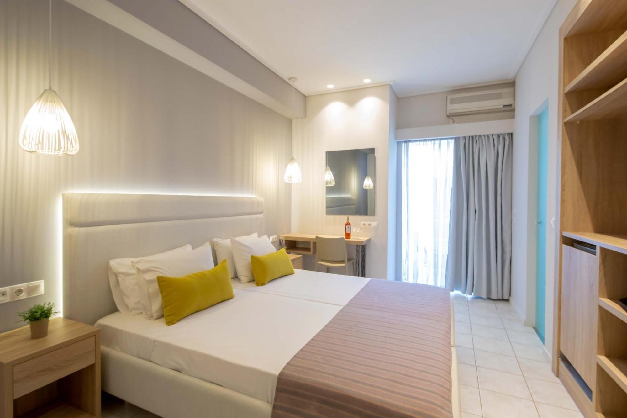 Hotel Rossis Mesongi Ngoại thất bức ảnh