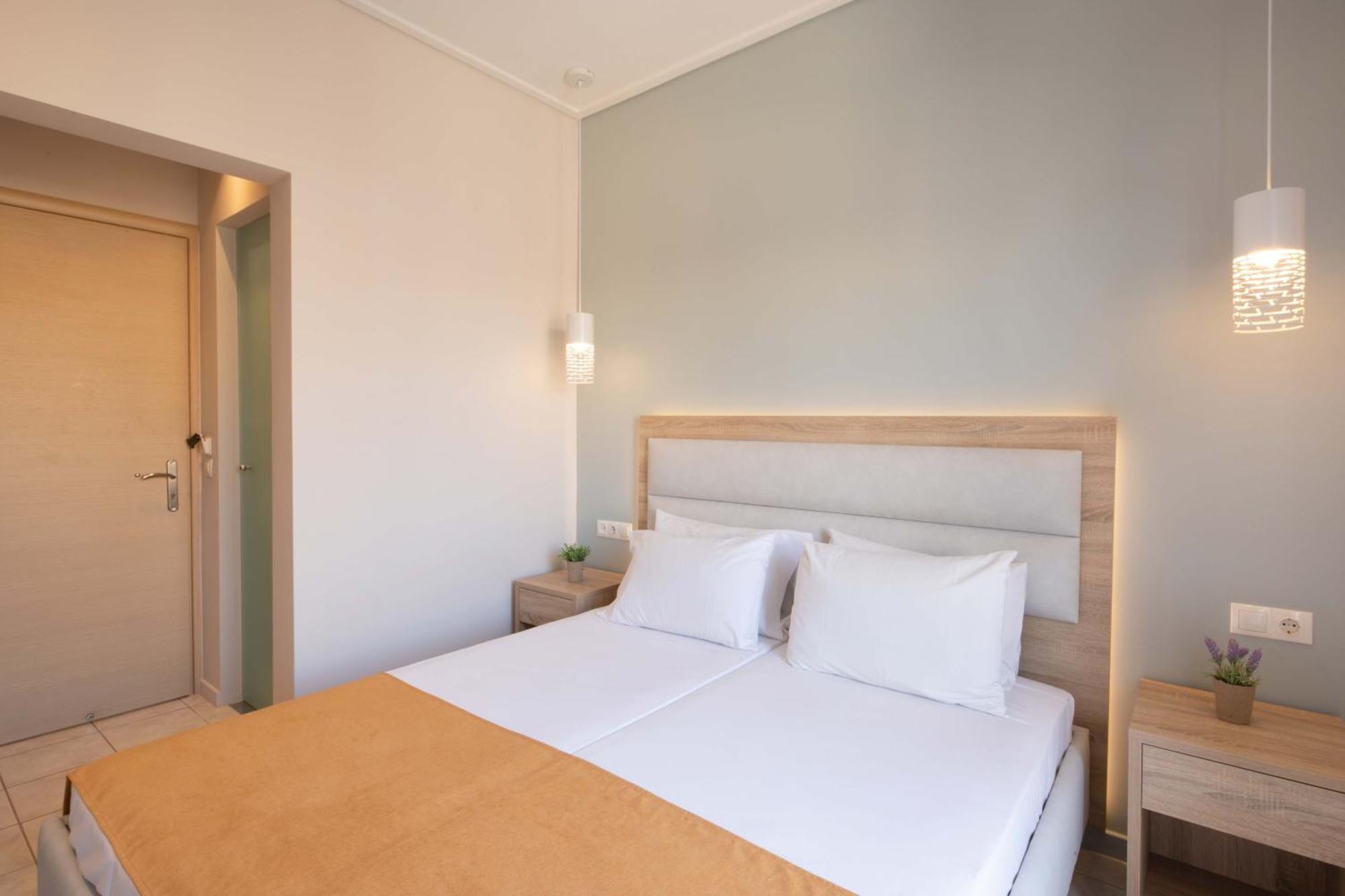 Hotel Rossis Mesongi Ngoại thất bức ảnh